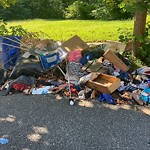 Litter/Illegal Dumping at 1116 31 St St